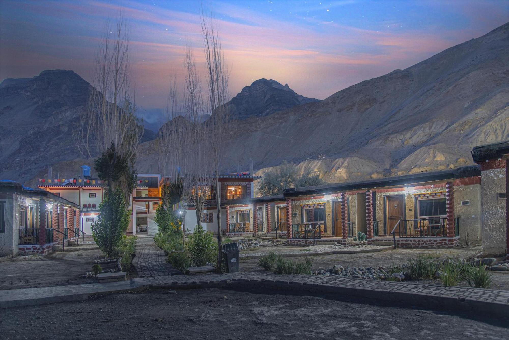Echor Mud Huts Tabo, Spiti Valley Kaza Kültér fotó